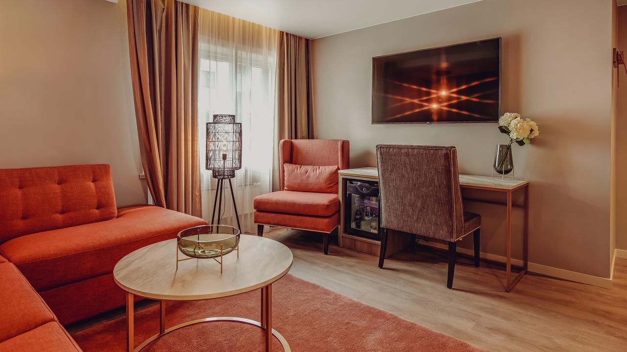 Home Hotel Grand Μπόντο Εξωτερικό φωτογραφία
