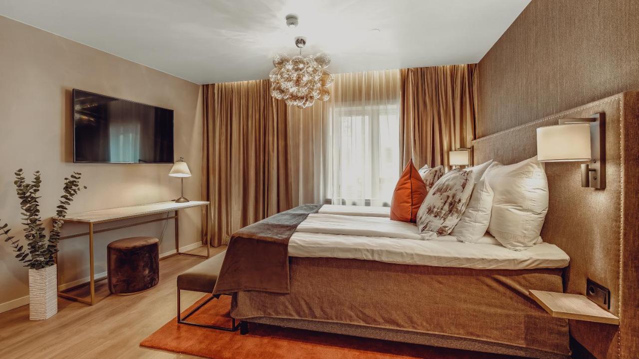 Home Hotel Grand Μπόντο Εξωτερικό φωτογραφία